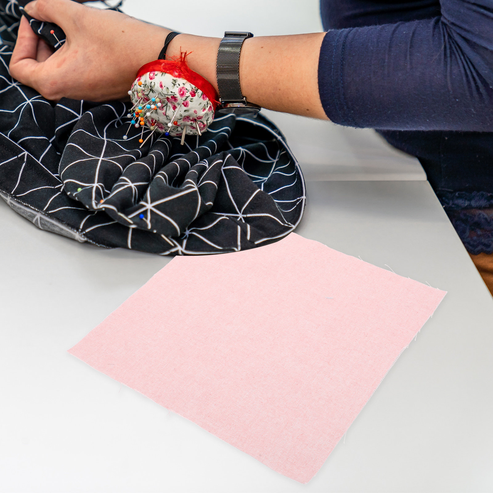 12枚組リネン刺繍生地、コットン混紡、鮮やかな色、質感のある - Sewing Textile Art のレビューと価格